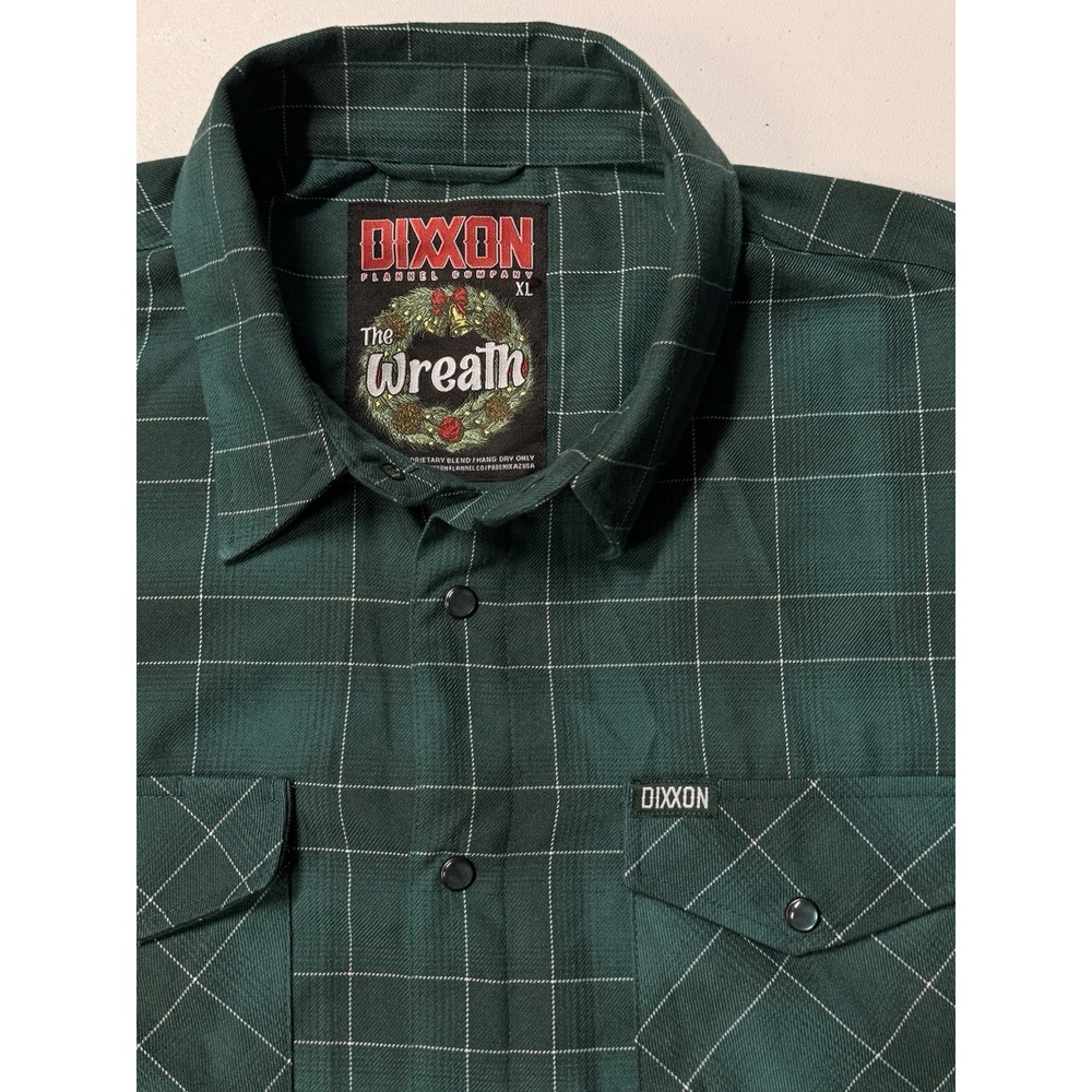 Dixxon Flannel Men's XL The Wreath Pearl Snap Christmas Holiday Long Sleeve